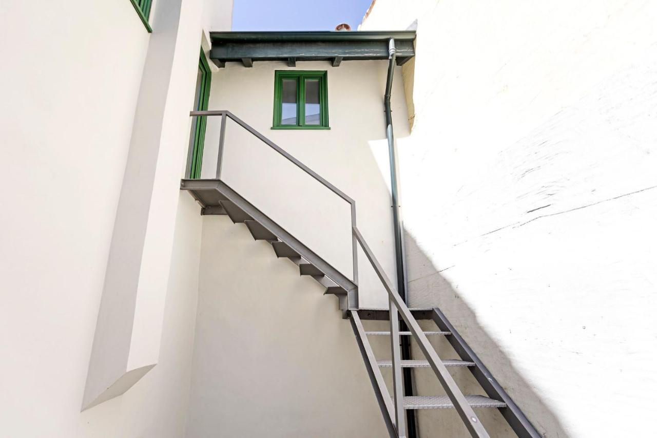 D. Joao IV Apartments By Lovelystay Porto Eksteriør billede