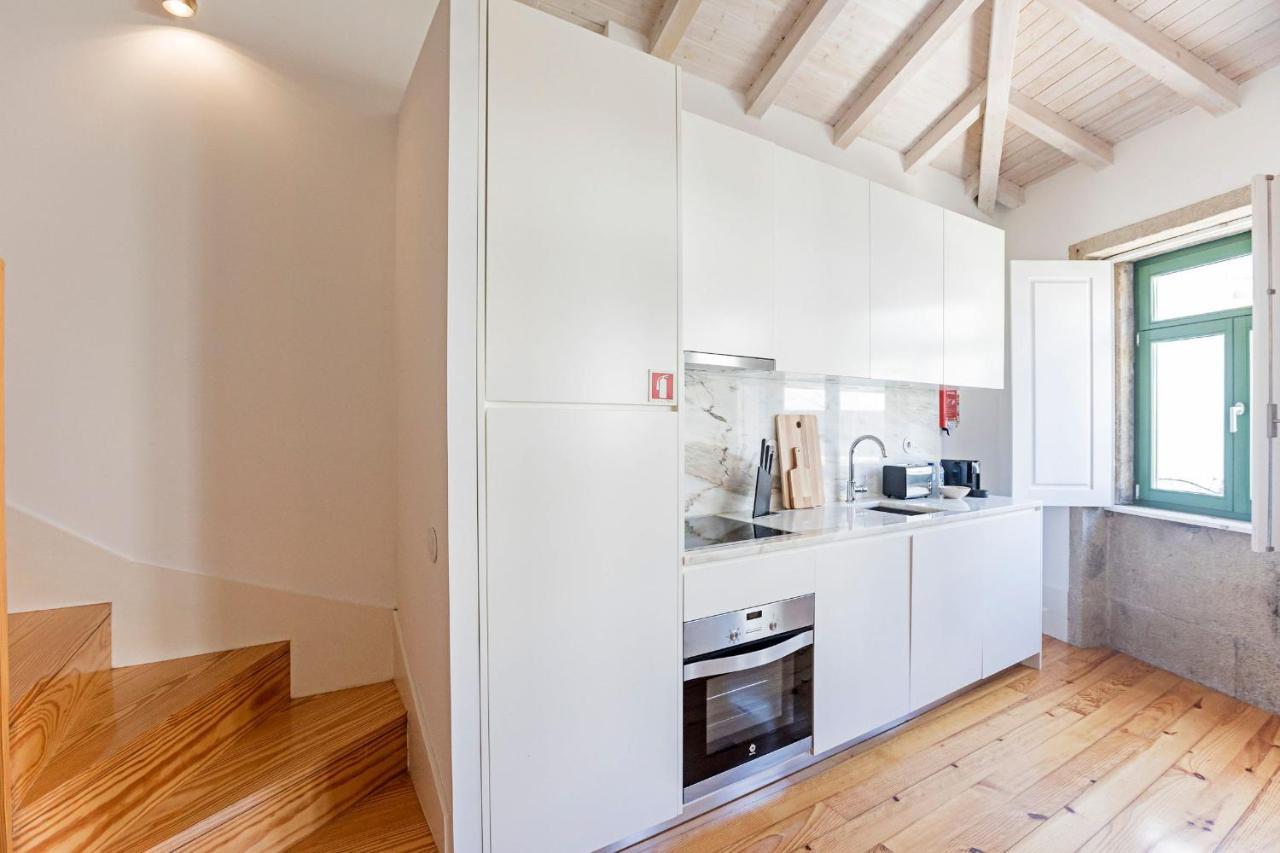 D. Joao IV Apartments By Lovelystay Porto Eksteriør billede